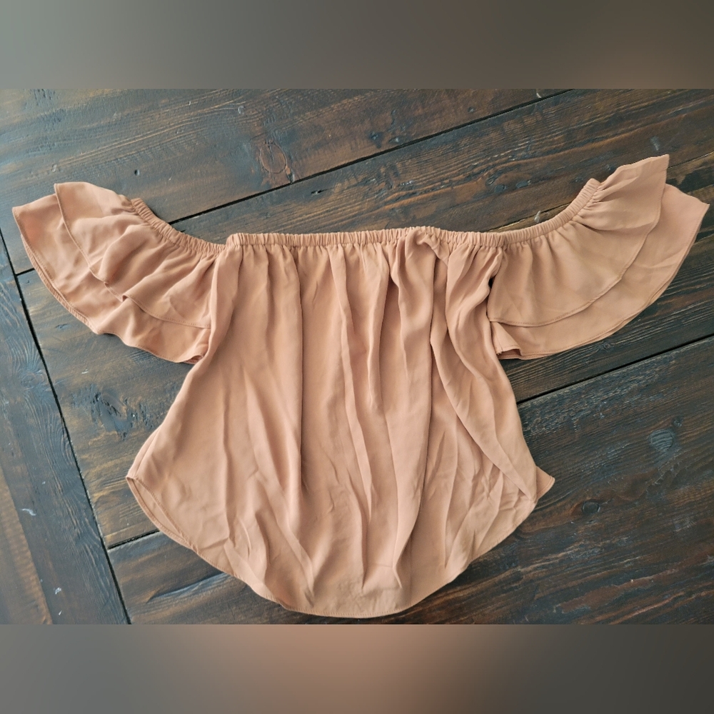 Windsor Tan Off-Shoulder Blouse